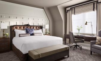 Fairmont Hotel Macdonald