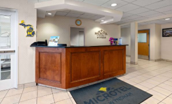 Microtel Inn & Suites by Wyndham Ann Arbor