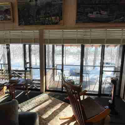 Pond Cabin Myoko Rooms