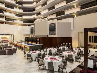 Embassy Suites by Hilton Phoenix Downtown North Các khách sạn ở Phượng Hoàng