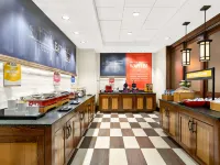 Hampton Inn & Suites Lake Placid - breakfast