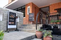 Sunshine Boutique Hotel Отели в г. 