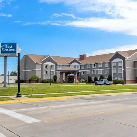 Best Western Holiday Manor