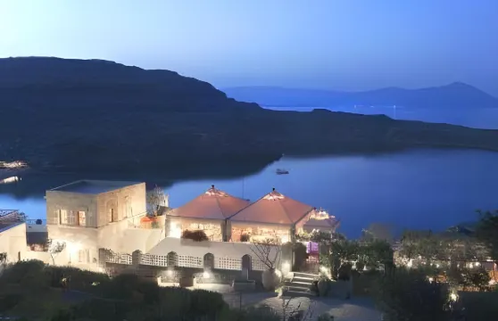 林多斯布魯酒店