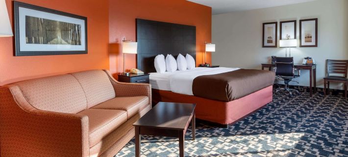 AmericInn by Wyndham Wausau Hotels in Marathon County