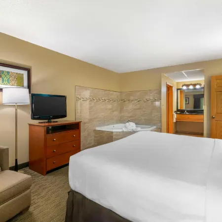 Best Western Plus Plattsburgh