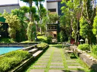 Savita Garden Inn Hotels near Masjid Darussalam Huntab Gading