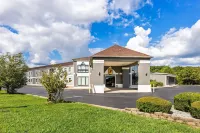 Super 8 by Wyndham Dickson Hotel a Dickson