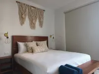 Beautiful Studio Very Close To The Beach and 5th Avenue