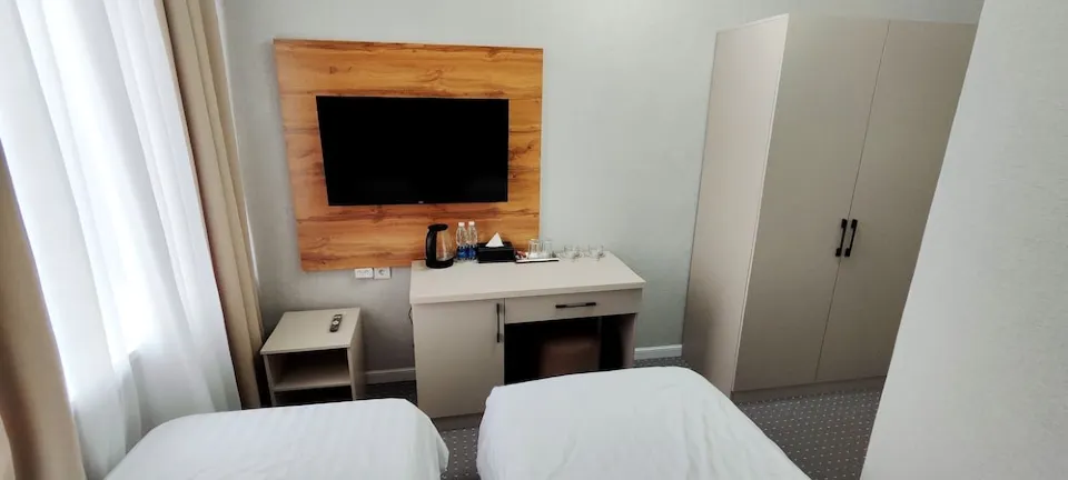 Cozy Hotel