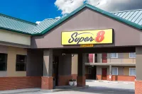 Super 8 by Wyndham Fox Creek Hotels in Fox Creek
