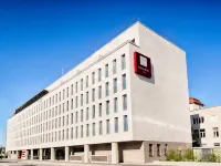 Leonardo Hotel Munich City South Hotels near Forstenried