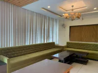 Hotel New Golden Veena