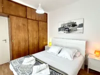 Nice Apartment la Sagrera - in a Very Quiet Area and Well Connected Hotels in Sant Andreu