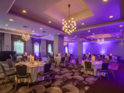 コレジアン ホテル & スイーツ トレードマーク コレクション バイ ウィンダム シラキュースのホテル