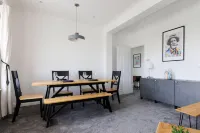 Two bed Apartment With Sea Views in Bognor Regis Hotels in Bognor Regis