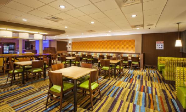 Fairfield Inn & Suites Plattsburgh