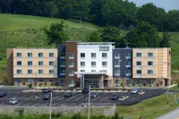 Fairfield Inn & Suites Somerset - Parkplatz