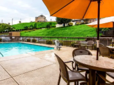 Clarion Inn Near Lookout Mountain Hotels in Chattanooga