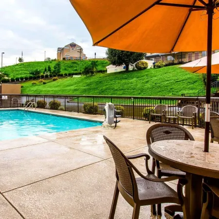 Clarion Inn Near Lookout Mountain