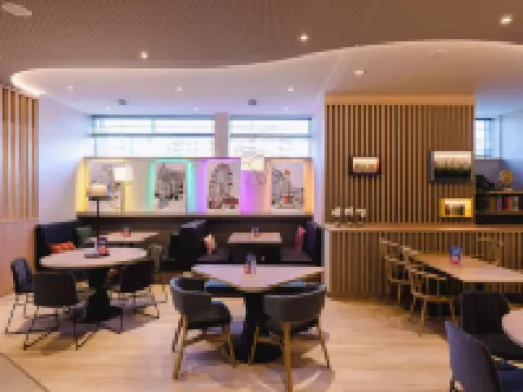 ハンプトン バイ ヒルトン ビエナ シティ ウエスト ウィーンのホテル