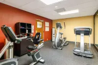 Quality Inn Danville - University Area - Gym
