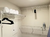 Magnificent DC Getaway Deluxe 2BR Work Space/Gym/ Near Met Park/DC/Metro/Mall