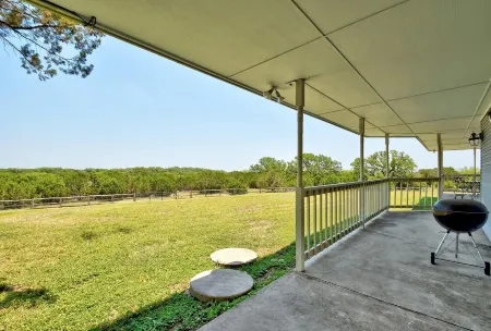 Prosit Ranch - 300 Acre Private Ranch w/360 Degree Views & Wrap-Around Porch