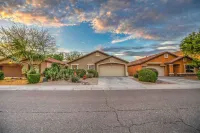 Heated Salt Water Pool Putting Green BBQ 4 Tv's