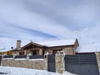 House (full rental) Entre Hoces for 10-12 people