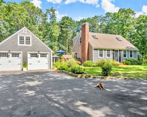 Wellfleet Beach House Hotels in Wellfleet