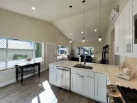 Located in South Sandpoint, only 2 blocks from the lake!
