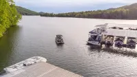 Scenic Lake Retreat - Open Layout - Pontoon Rentals - BBQ Grill