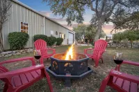 Charming Barndominium with Farm Animals – Just 5 Minutes from Lake Georgetown