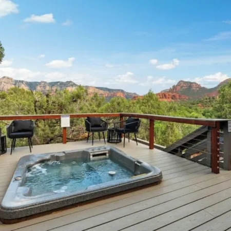 Onyx on the Creek, Panoramic Red Rock Views