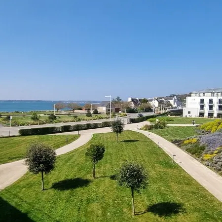Beautiful apartment with sea view 50m from the sea with heated communal pool - Thalasso