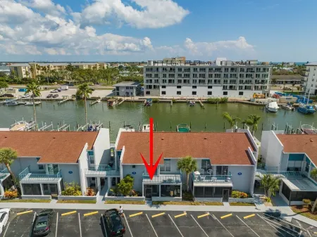 Welcome to the "Mad Mermaid" Condo in beautiful Madeira Beach, Florida!