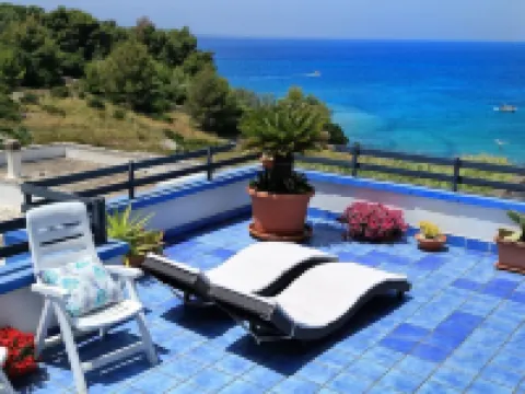 BLUE BAY HOUSE Hotels in Patu