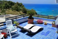 BLUE BAY HOUSE