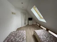 Gemütliche Fewo für 2 Familien mit Schwimmbad - im Wald!