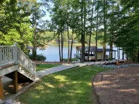 Hart Haven - PeaHill Creek - Lake Gaston NICE! Hotels in Northampton County