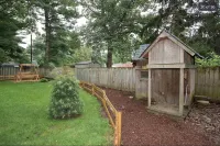 Cheerful Spacious 4 bd Home Walks to Purdue, Sports, and Golf, & Game Arcade!