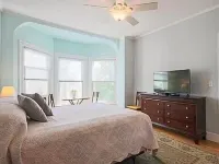 Ocean view Victorian Hotels near University of Southern Maine