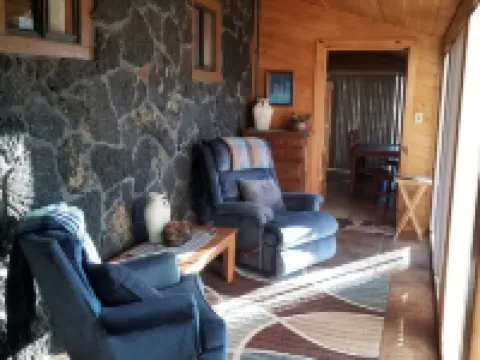 FOUR TOES MOUNTAIN LODGE nestled in the Sangre de Cristo Mtns/Ski/Hike/Fish/Hunt Hotels in Eagle Nest