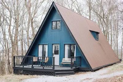 Cabin Getaway on Walter Stone