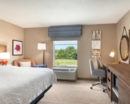 Hampton Inn St. Louis-Columbia Hotels in Monroe County