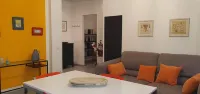 Complete apartment adjacent to historic center