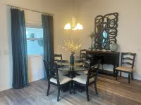 Beautiful 2/2 Patio Villa w/Cart in Village of Collier Close to Brownwood Square