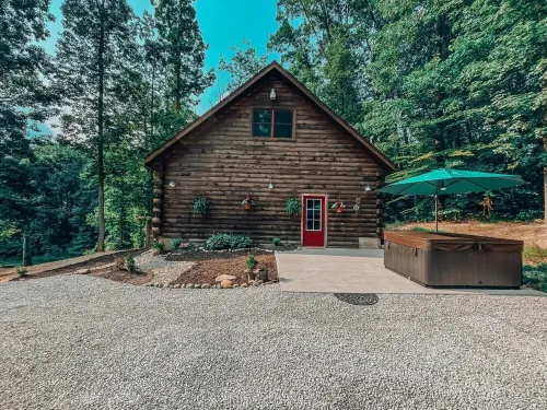 Rustic Oak Cabin - dogs welcome - Hocking hills