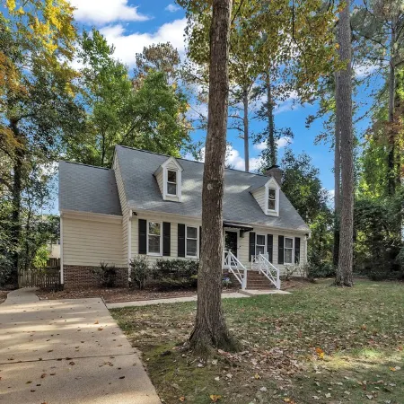 The Dogwood Cottage